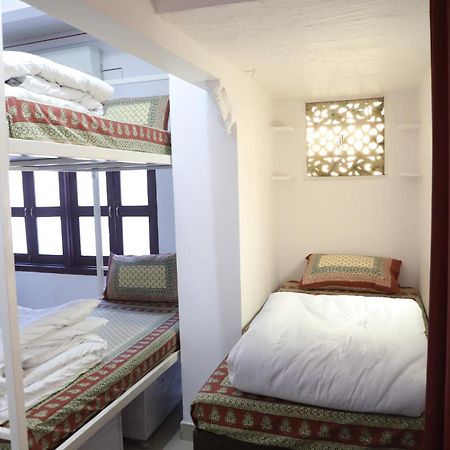The Mama Hotel - Rooms And Dormitory Udaipur Exterior foto
