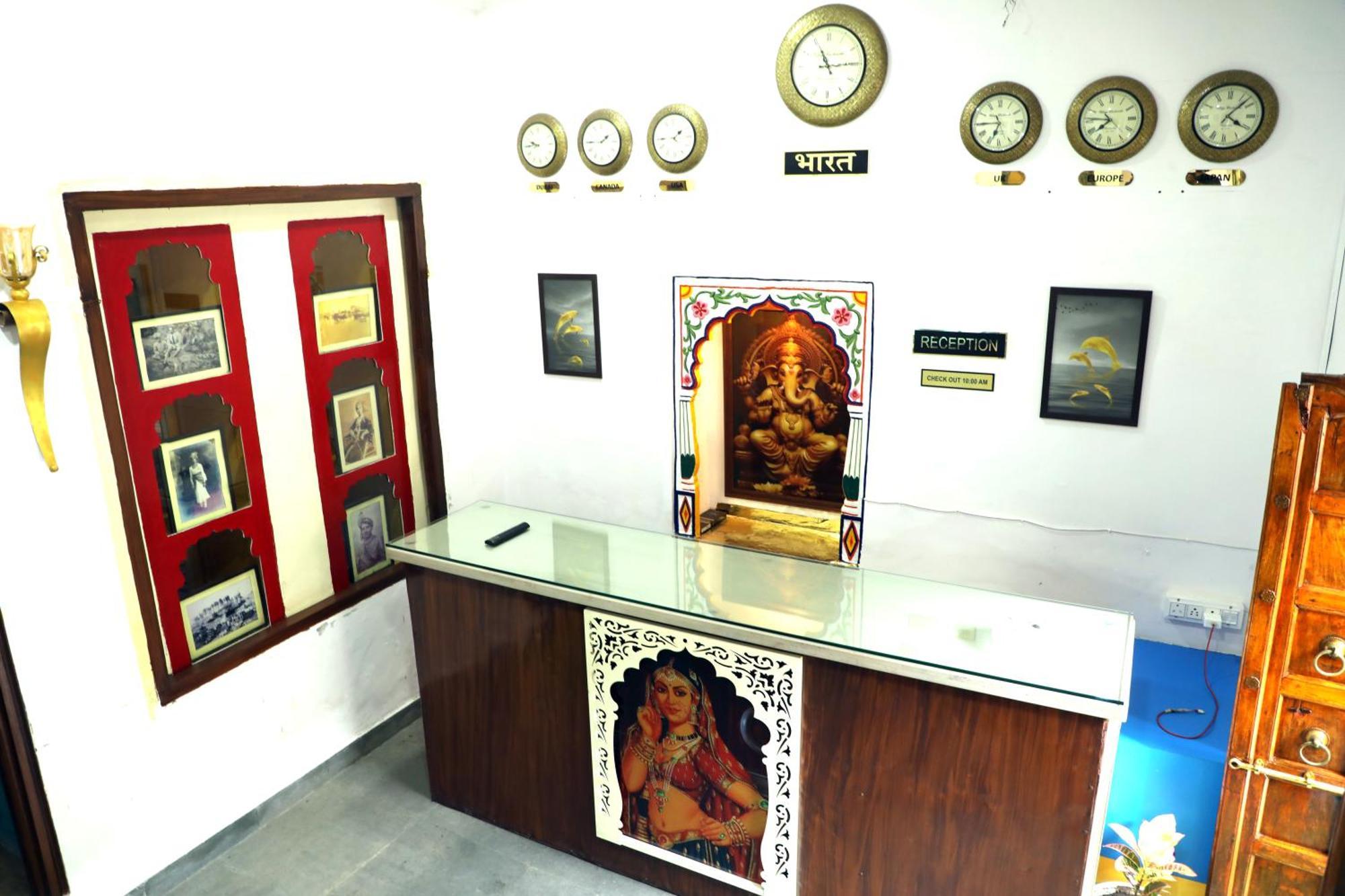 The Mama Hotel - Rooms And Dormitory Udaipur Exterior foto