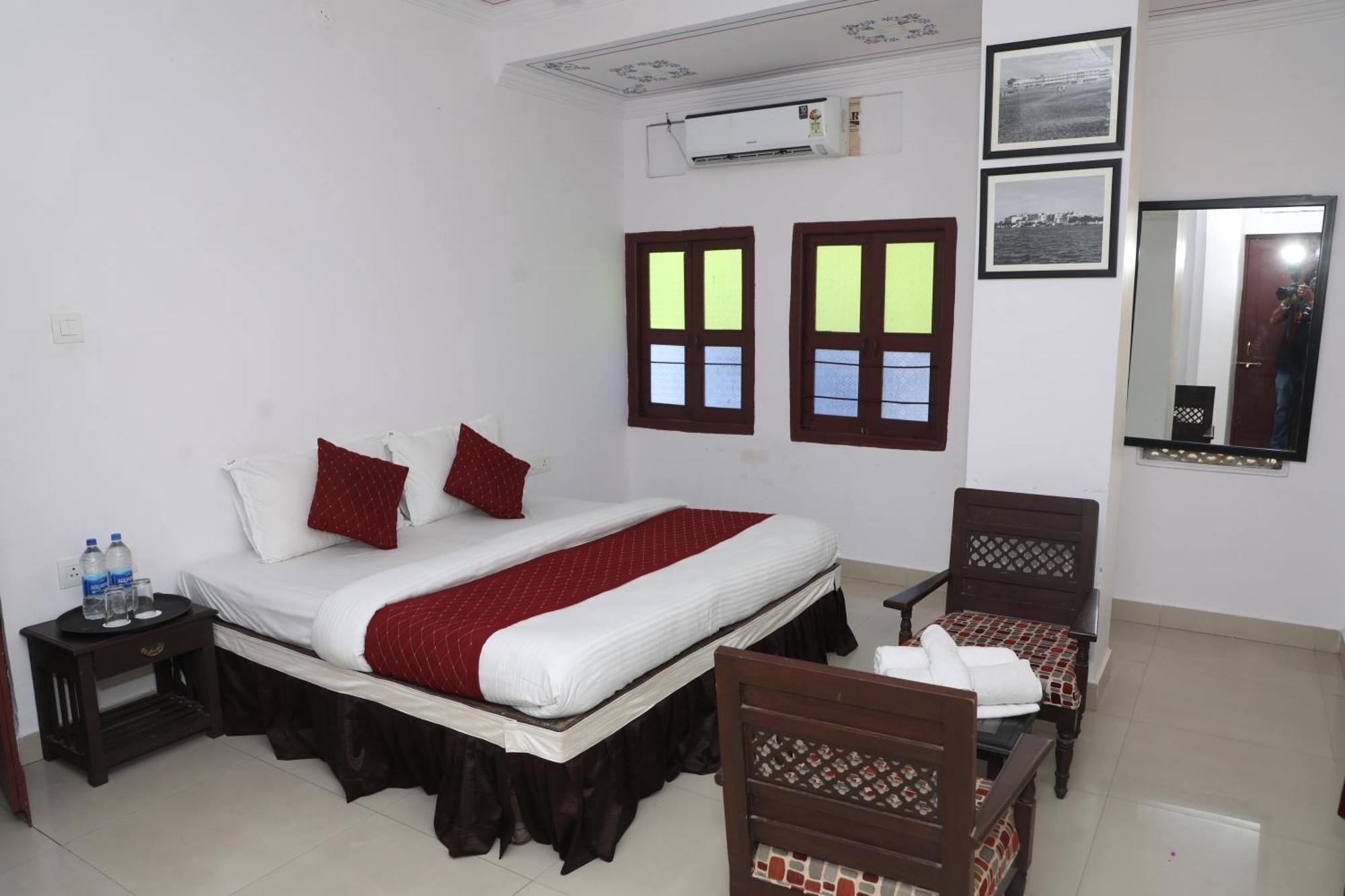 The Mama Hotel - Rooms And Dormitory Udaipur Exterior foto